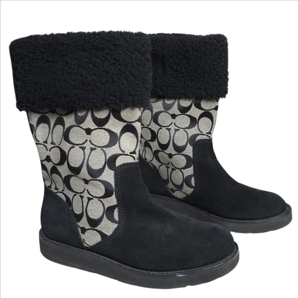 Coach Women's Kally Signature Suede Logo Boots Size 6.5 Black White Sherpa - Picture 1 of 12